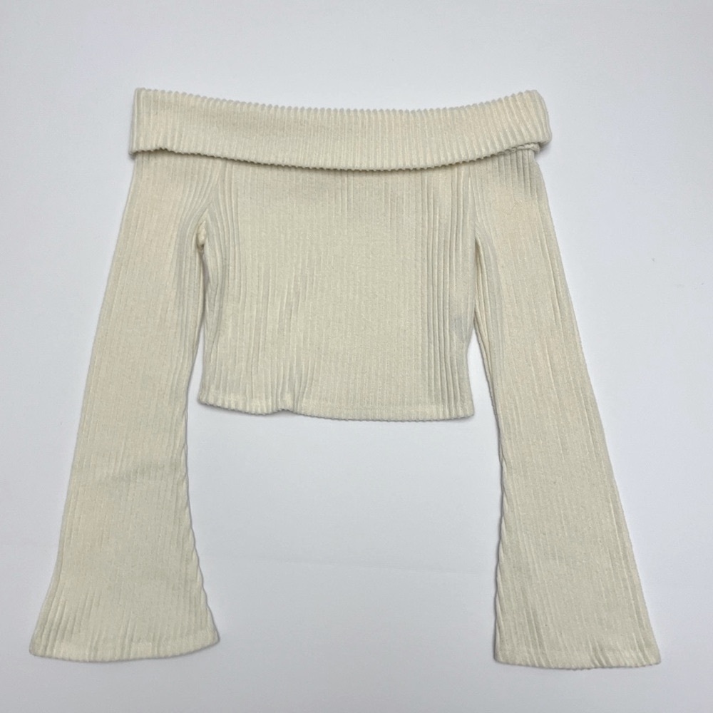 Off-Shoulder Ribbed Crop Sweater - Cream - Picture 7 of 13